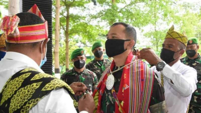 VIVA Militer: Danrem 161/Wira Sakti, Brigjen TNI Iman Budiman