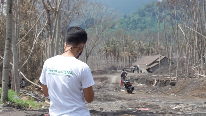 Relawan Gerakan Pena di Lokasi Bencana