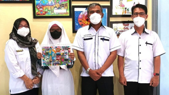 SMAN 2 Sampit Raih Prestasi Lomba Poster Internasional