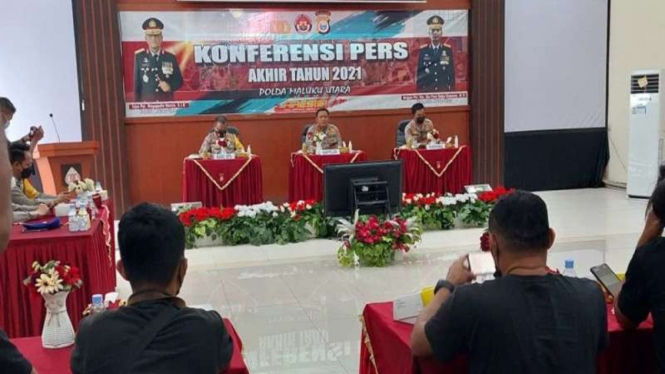 Polda Maluku Utara memecat tidak hormat 8 personel yang melakukan pelanggaran
