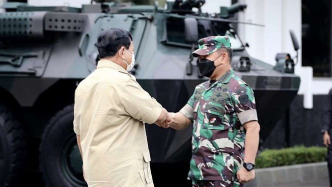 VIVA Militer: KSAD Jenderal TNI Dudung Abdurachman bertemu Prabowo Subianto