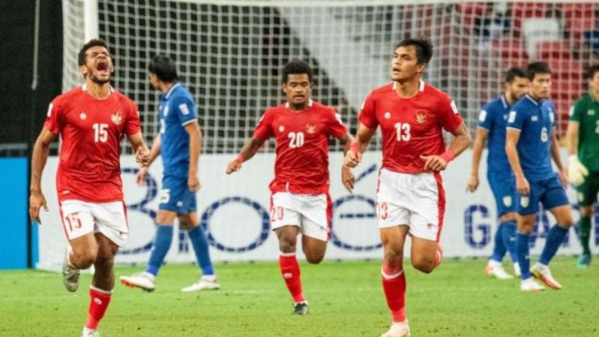 Pemain Timnas Indonesia rayakan gol.