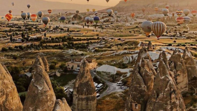 10 Tempat Wisata Di Turki Yang Ikonik Dan Tengah Viral, Ada Cappadocia