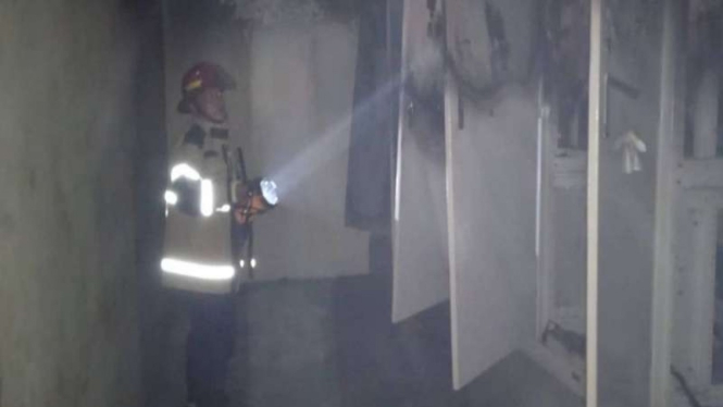 Ruang kontrol RS Primaya Kalimalang Bekasi terbakar