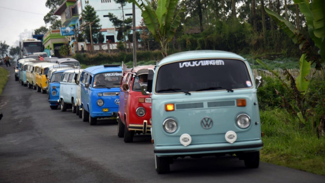 Touring Volkswagen Van Club