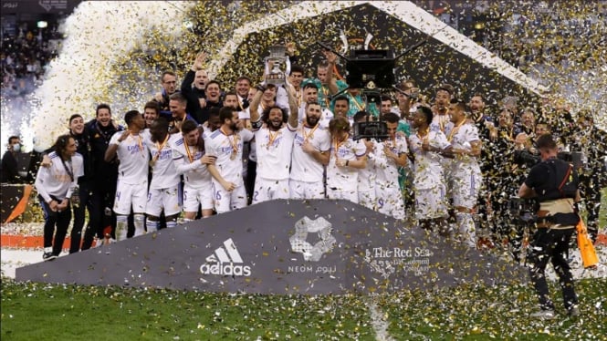 Real Madrid juara Piala Super Spanyol 2022.