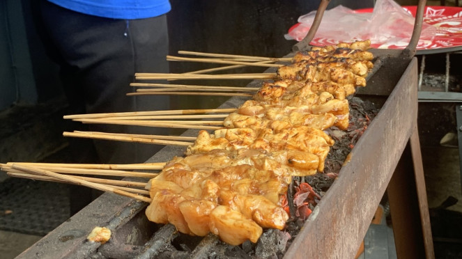 Ilustrasi Sate