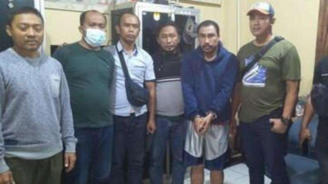Polisi menangkap pelaku utama pembunuhan anggota TNI.