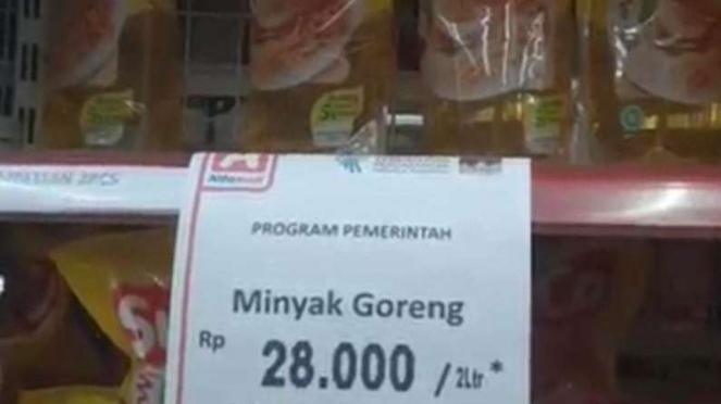 Harga Rp14 Ribu Per Liter Minyak Goreng Diserbu Ibu Ibu Di Tangerang