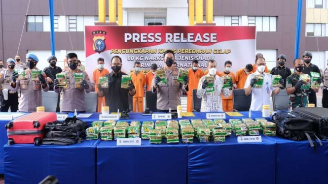 Polda Riau menggagalkan penyelundupan 80 kg sabu