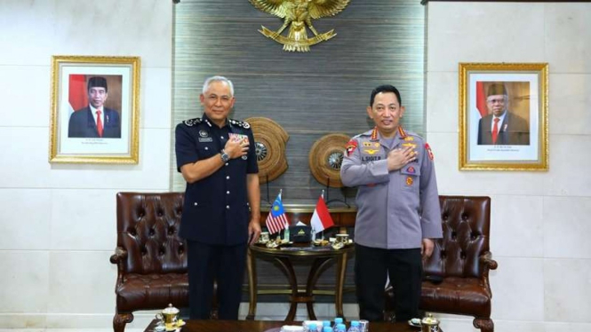 Kapolri Jenderal Listyo Sigit bertemu dengan Kepala Kepolisian Malaysia