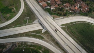 Hindari Jalur Gempa, Rute Jalan Tol Padang-Pekanbaru Tak Jadi Lewat Bukittinggi