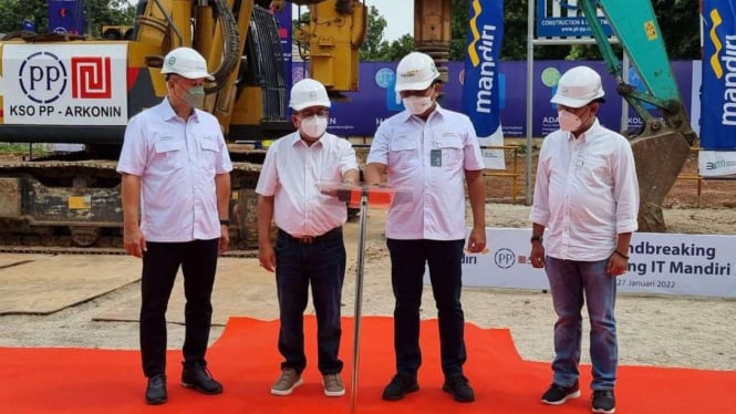 PT PP grounbreaking Gedung IT Mandiri.