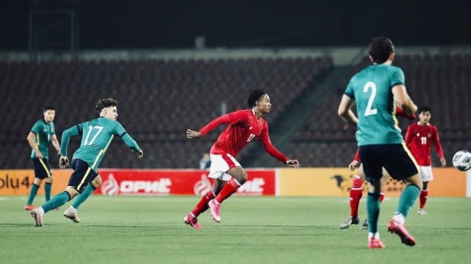 61f2cf2dba587-pemain-muda-timnas-indonesia-ronaldo-kwateh_663_372 61f2cf2dba587-pemain-muda-timnas-indonesia-ronaldo-kwateh_663_372