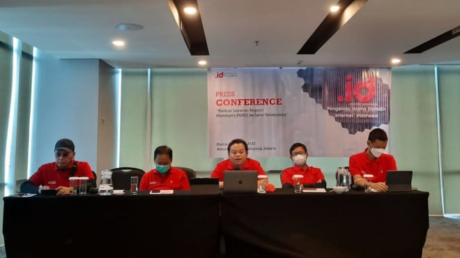 Pengelola Nama Domain Internet Indonesia (PANDI).