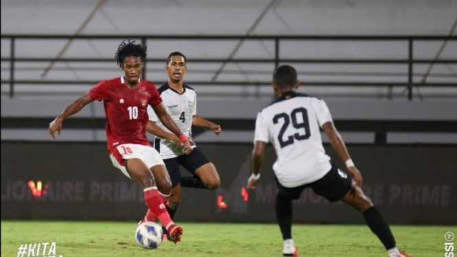 Ronaldo Kwateh saat menjalani debut bersama Timnas Indonesia. 