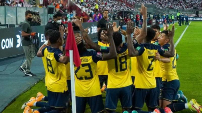 Ekuador Bantai Qatar dan Dihajar Sejak Menit Awal || PialaDunia.me