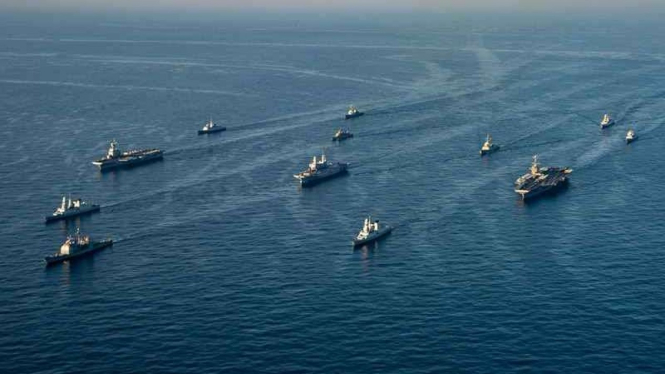 VIVA Militer: Armada kapal perang dan kapal induk negara-negara NATO