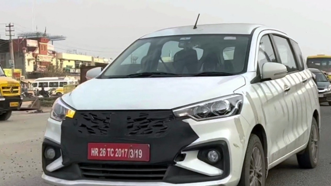 Suzuki Ertiga facelift versi India