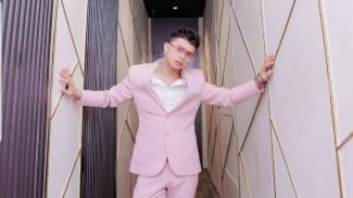 Heboh, 6 Fakta Seleb TikTok Artos Olla Viral Pacaran Sesama Jenis