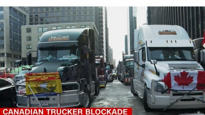 Pengemudi truk Kanada melakukan aksi protes menentang kewajiban vaksin COVID-19.