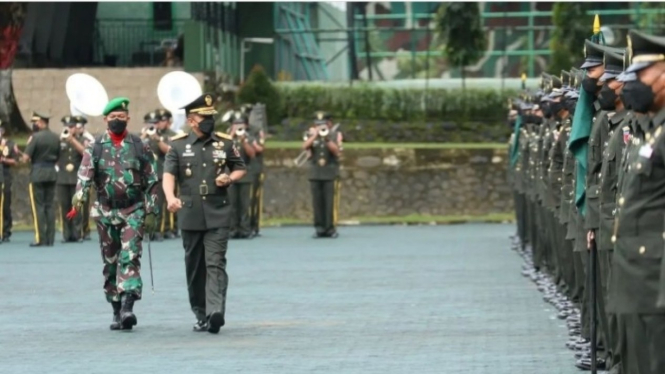 VIVA Militer: Pangdam Hasanuddin Mayjen Andi Muhammad lantik 157 Prajurit baru