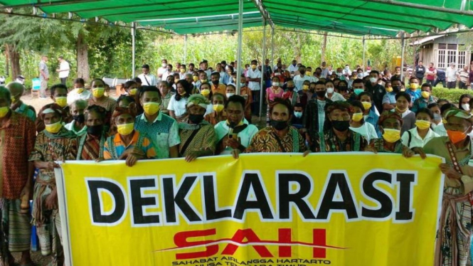 Relawan di pelosok Nusa Tenggara Timur (NTT) mendukung Airlangga Hartarto.
