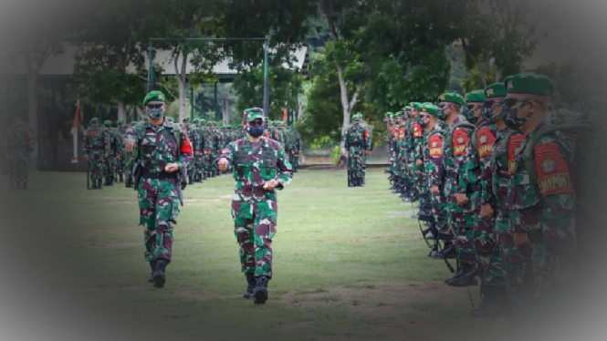 VIVA Militer: Prajurit TNI Yonif Mekanis 643/Wanarasakti.