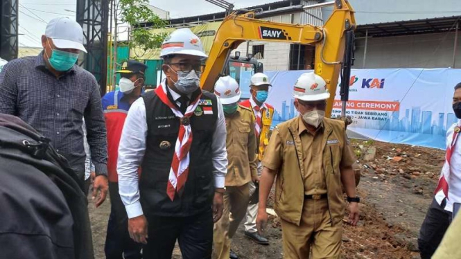 Gubernur Jawa Barat Ridwan Kamil saat ground breaking underpass Depok