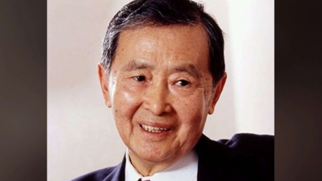 Dr Michiaki Takahashi.