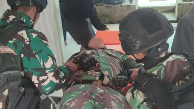 Anggota Paskhas TNI AU Ditembak KKB Dibandara Ilaga Papua.