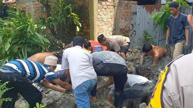 Wanita di Palembang Kembali Hidup Selama 5 Jam Usai Dikubur.