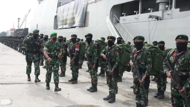 VIVA Militer: Mayjen TNI Mohamad Hasan lepas Yonif RK 113/Jaya Sakti ke Papua