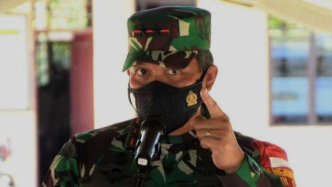 VIVA Militer: Letjen TNI I Nyoman Cantiasa saat menjabat Pangdam XVIII/Kasuari