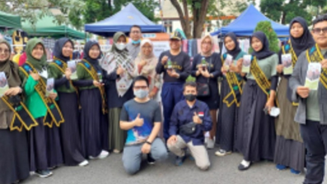 PKLH UIN Jambi Edukasi Masyarakat Jambi tentang Eco Enzyme