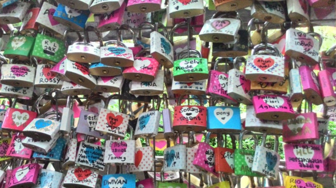 Gembok cinta