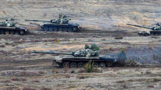 VIVA Militer: Tank militer Rusia dan Belarus