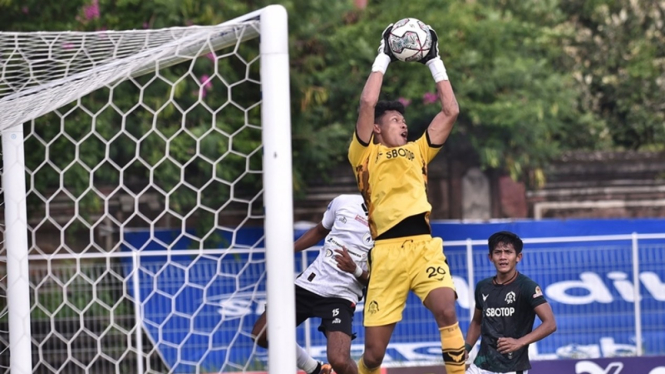 Tira Persikabo vs Persipura Jayapura