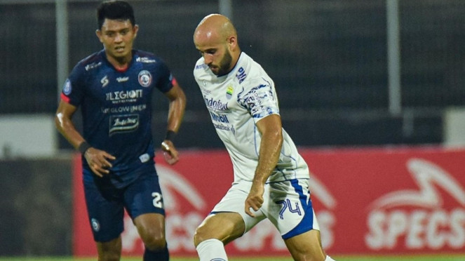 Arema FC vs Persib Bandung