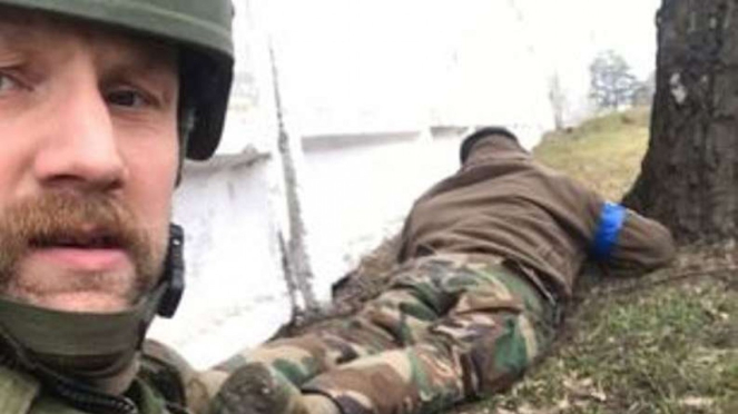 Casi muerto, un ex soldado británico fue severamente torturado por las fuerzas ucranianas