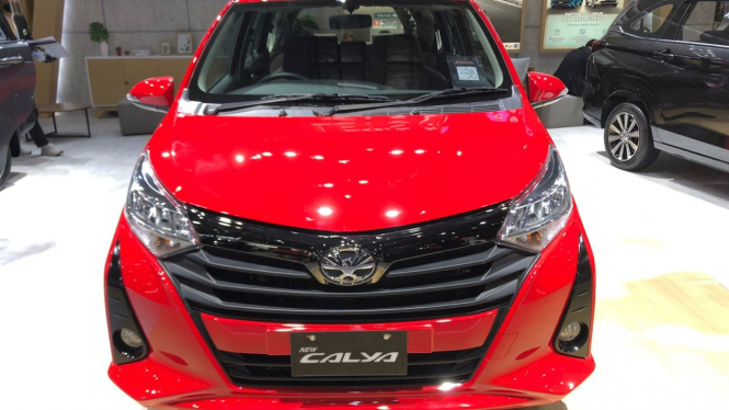 Toyota Calya di Jakarta Auto Week 2022