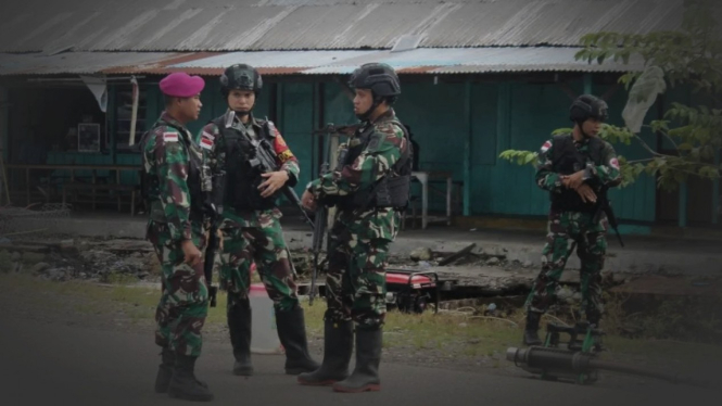 VIVA Militer: Pasukan Yonif PR 431/SSP dan Korps Marinir di Papua.