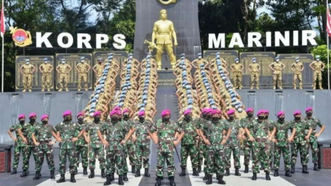 VIVA Militer: Dankormar bersama prajurit Marinir Satgas TNI Konga Libanon 2021