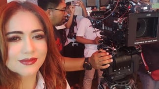 Dijuluki Bom Seks, Ini Cerita Sally Marcelina Di Balik Adegan Panas