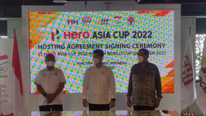 Penandatanganan MoU antara PP FHI dan AHF sebagai tuan rumah Piala Asia Hoki