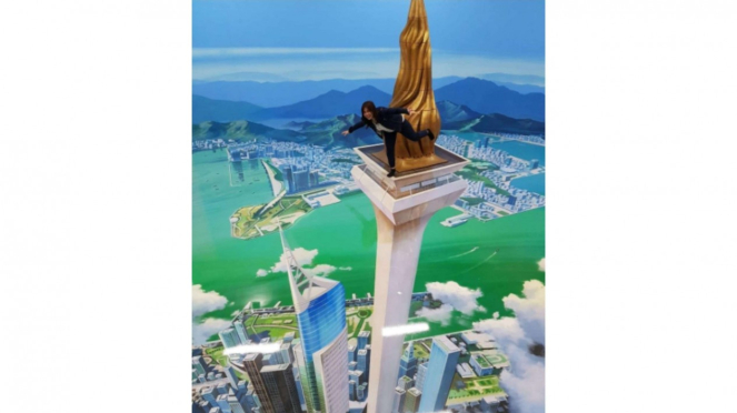 Amazing Art World