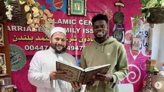 Gelandang Arsenal, Thomas Partey masuk islam