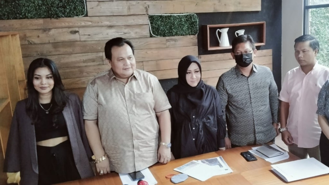 Pihak EO Show Production dan Kuasa Hukumnya