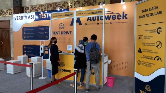 Booth Test Drive di Jakarta Auto Week 2022