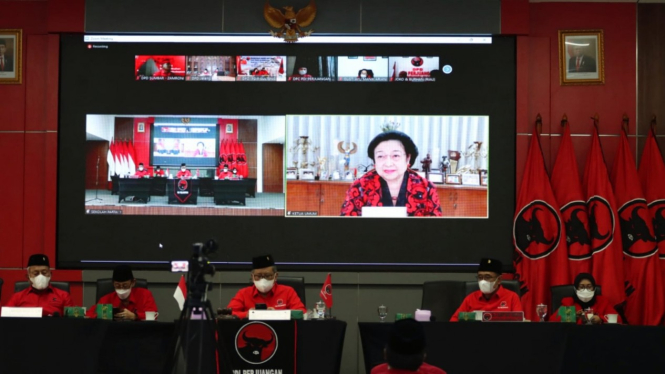 Megawati Soekarnoputri Dalam Pembekalan Kader Partai 